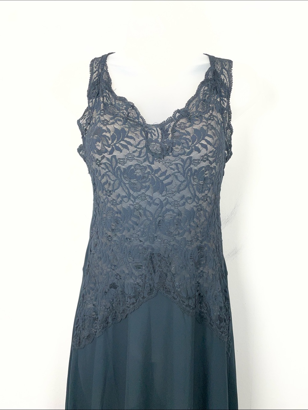 Vintage Y2K Victoria's Secret Lace Dress Slip Chiffon Sheer Ribbon Bows Coquette - Picture 4 of 8